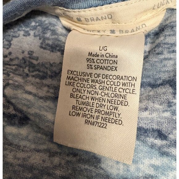 Lucky Brand Blue Camo Tank Top Women's Large 95% Cotton 5% Spandex Graphic Print - Picture 3 of 3